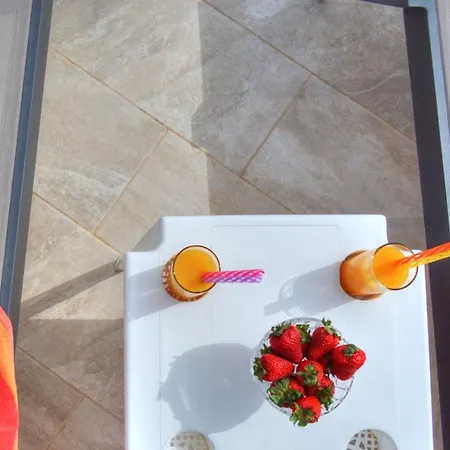 Sweet Apricot Apartment